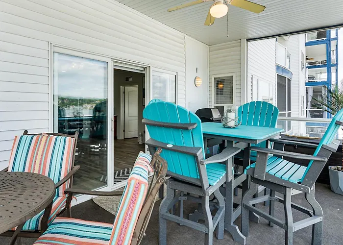 Poolside Fun + Views! Waterfront Ozarks Retreat