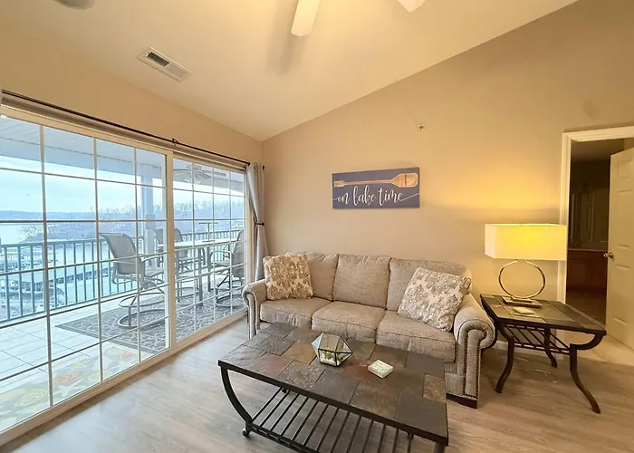 Highland Lake View - Incredible Location