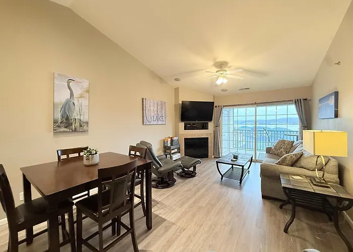 Highland Lake View - Incredible Location